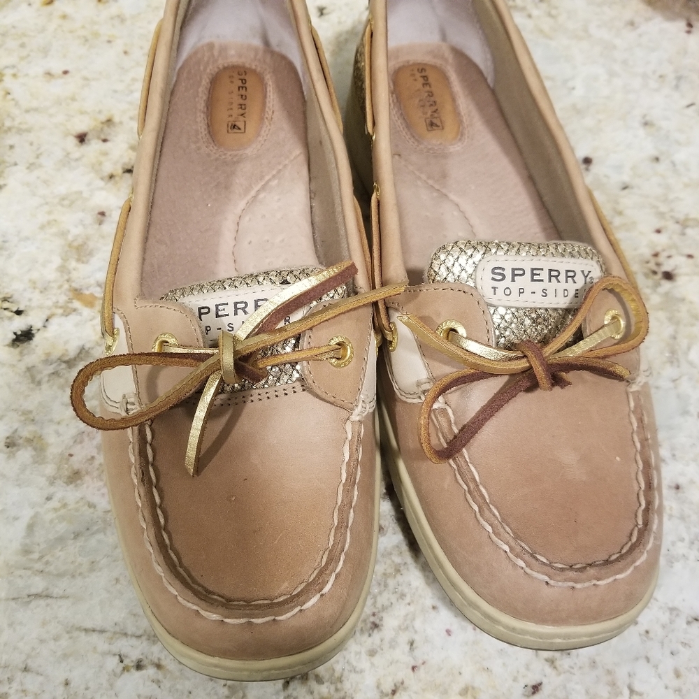 Sperry Topsiders